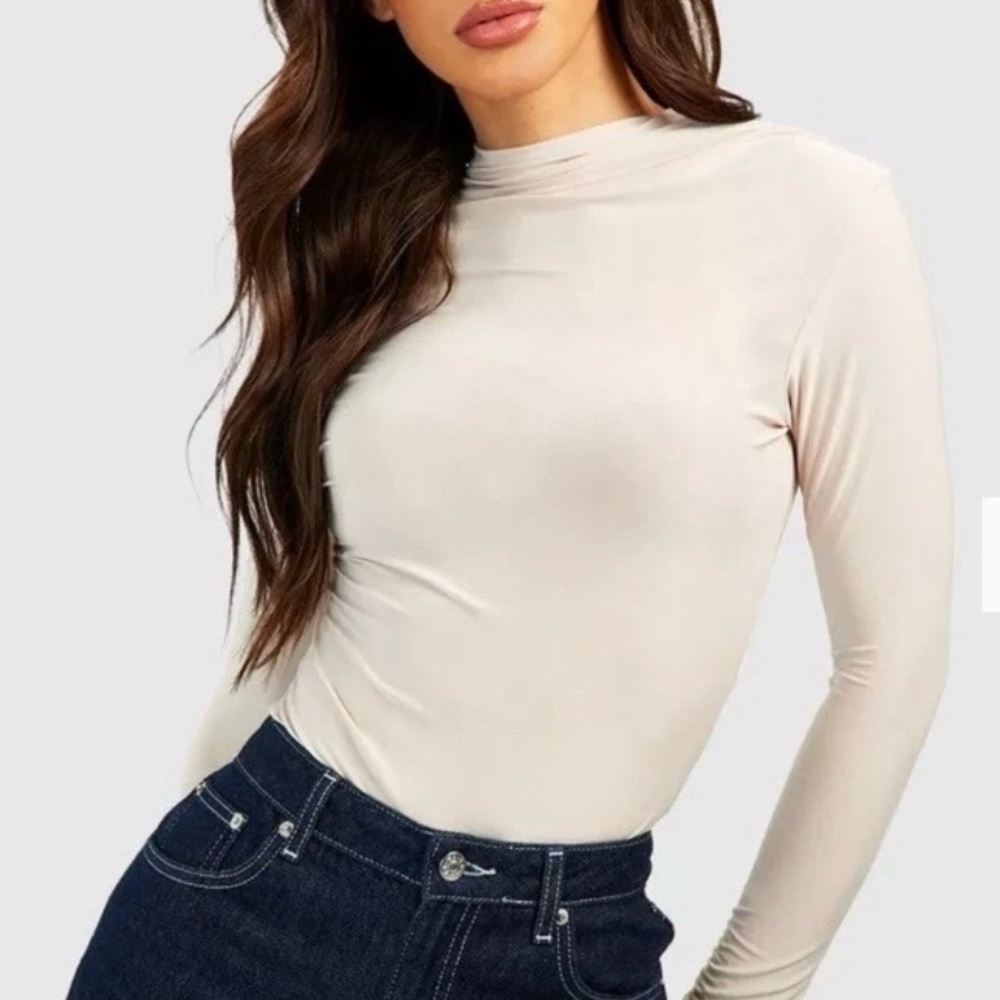🌟3 for $30🌟 | boohoo | Draped Cowl‑Neck Long‑Sleeve Bodysuit | Taupe/Nude | 4